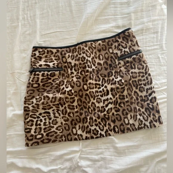 Joseph Animal Print Mini Skirt with Zipper Detail